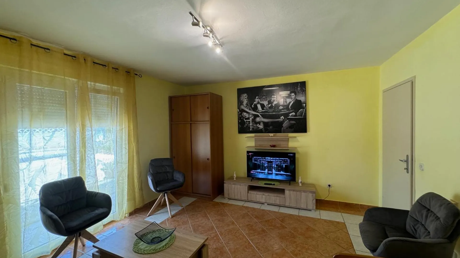 Apartment Lilly Μεντουλίν